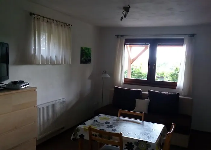 - Cista V Krkonosich Černý Dŭl